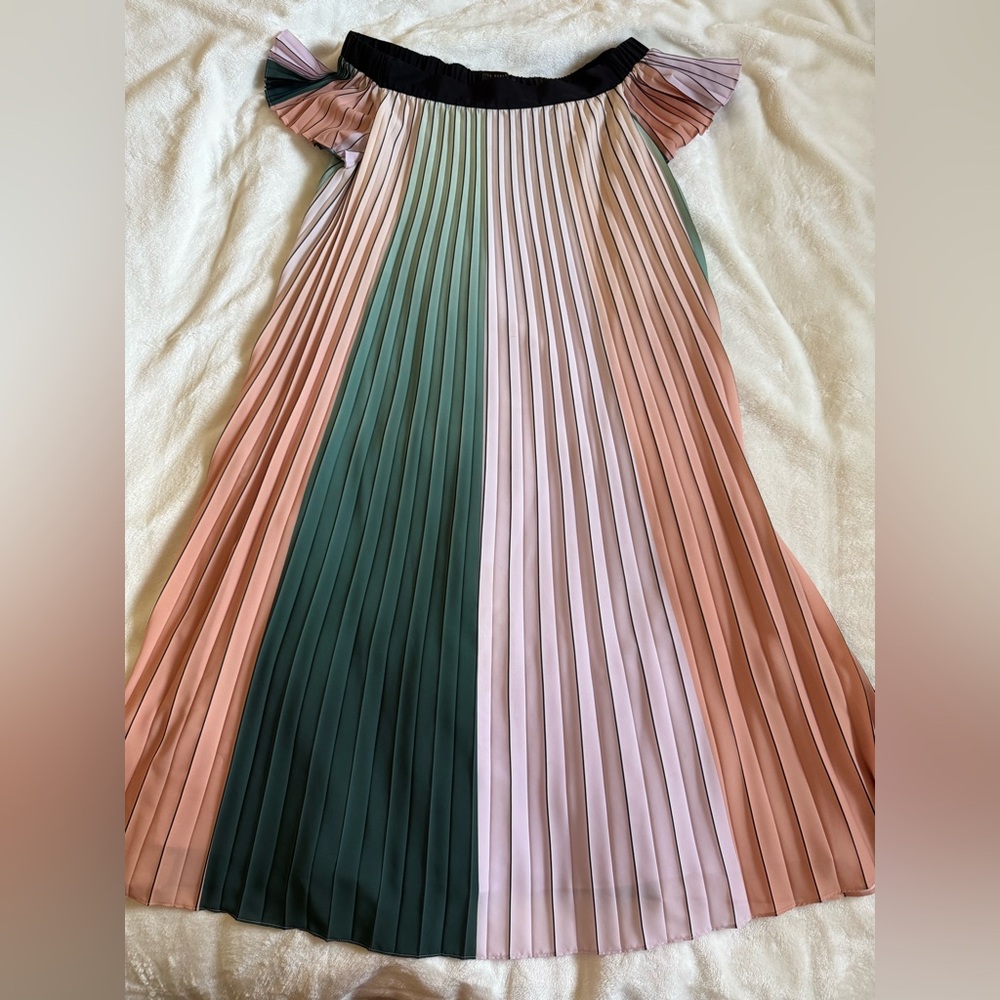 Ted Baker London Pink and Green Pleated Maxi Dress